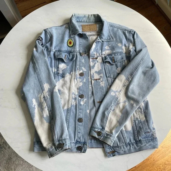 Carbon Distressed Oversized Acid Wash Denim
Jean Jacket with Patches Size Small - Picture 1 of 2